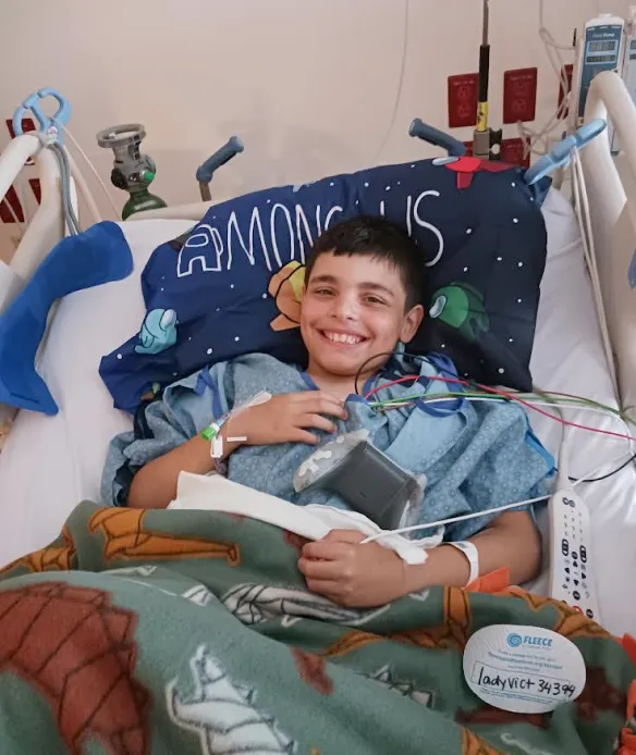 kid in a hospital bed